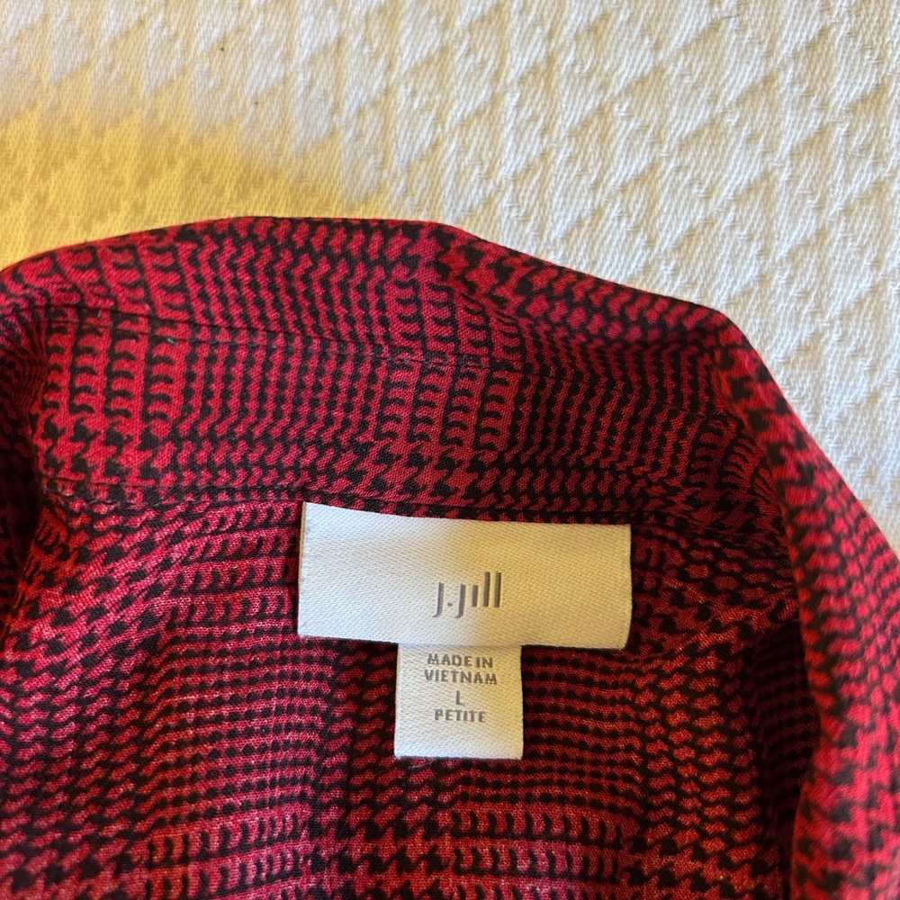 J. Jill houndstooth tunic in red/black